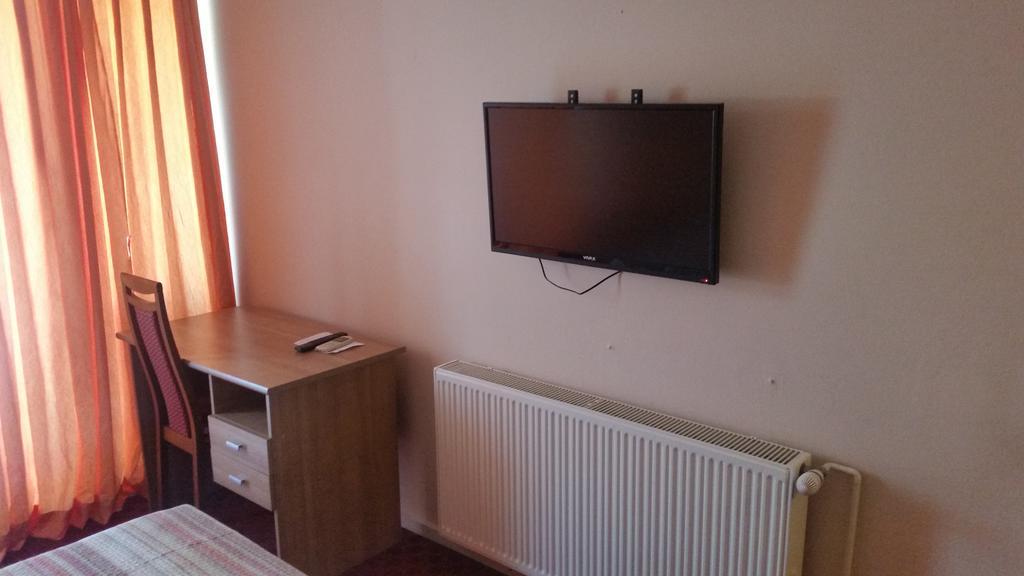 פוז'גה Guest House Grgin Dol מראה חיצוני תמונה