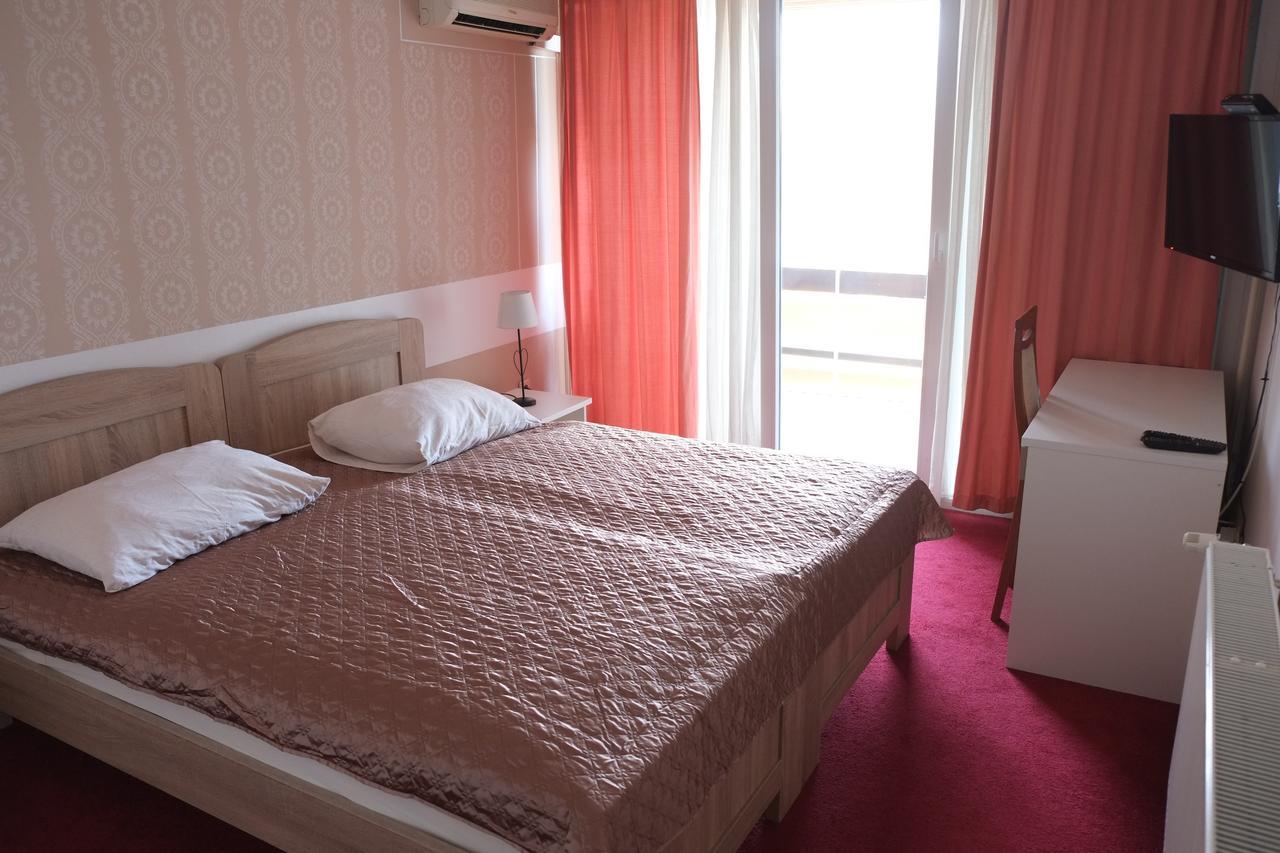 פוז'גה Guest House Grgin Dol מראה חיצוני תמונה