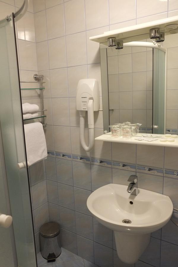 פוז'גה Guest House Grgin Dol מראה חיצוני תמונה